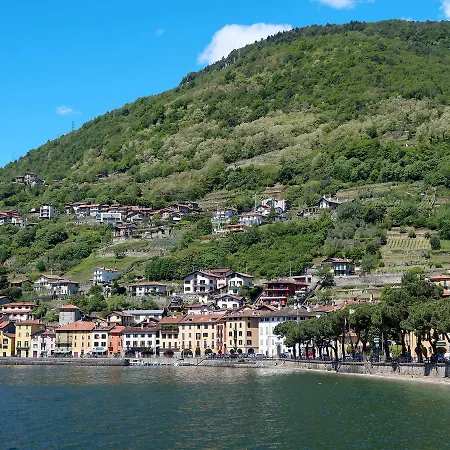 Locazione Turistica Casa Cristina * ドマーゾ