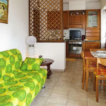 Locazione Turistica Casa Cristina * ドマーゾ